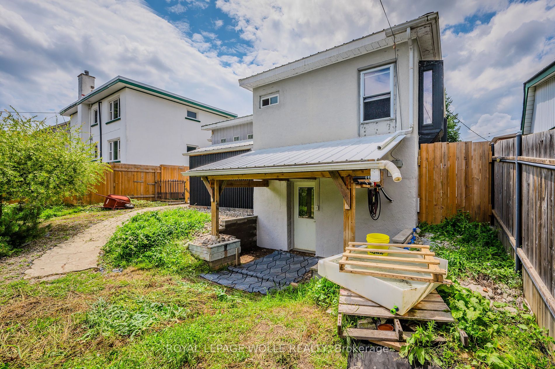 82 Kehl Street