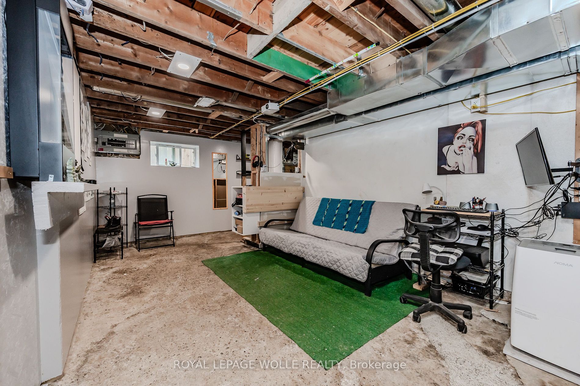 82 Kehl Street