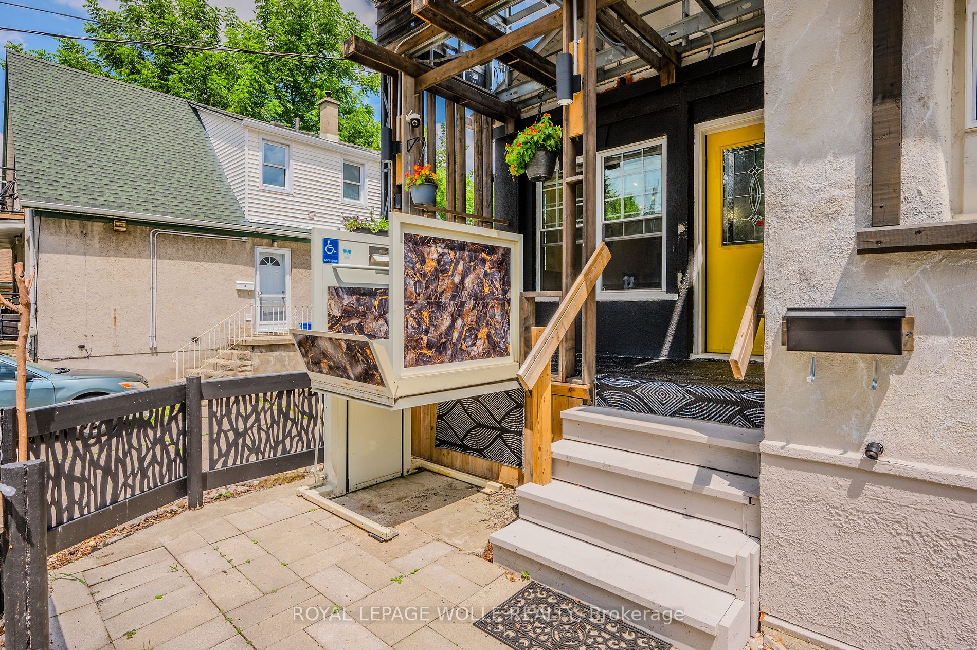 82 Kehl Street