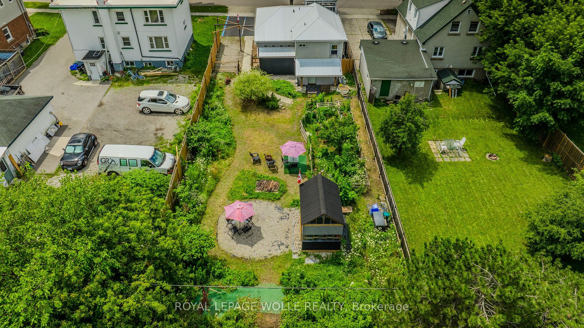 82 Kehl Street