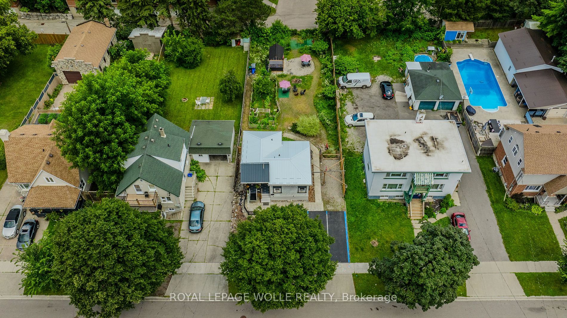 82 Kehl Street
