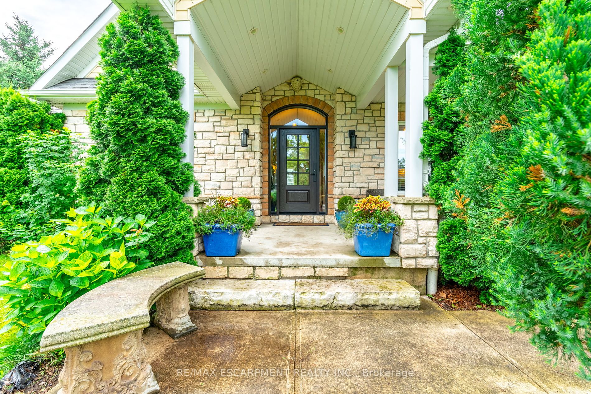 128 Carlisle Road