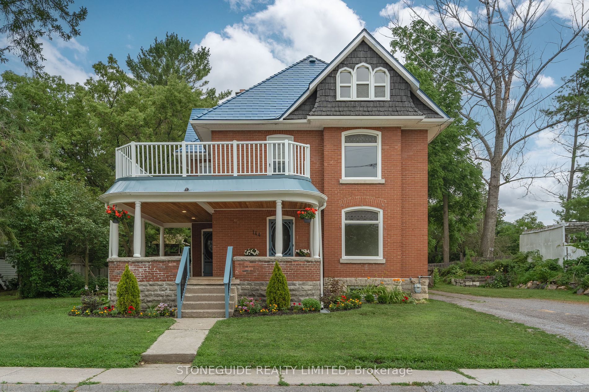 144 Queen Street