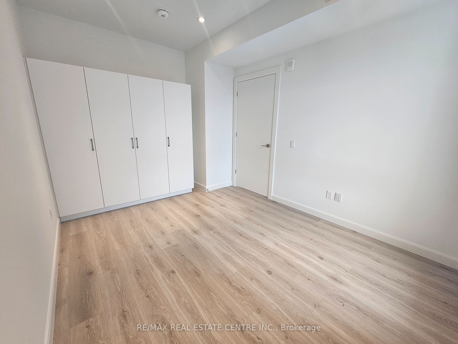 741 KING Street W #1705