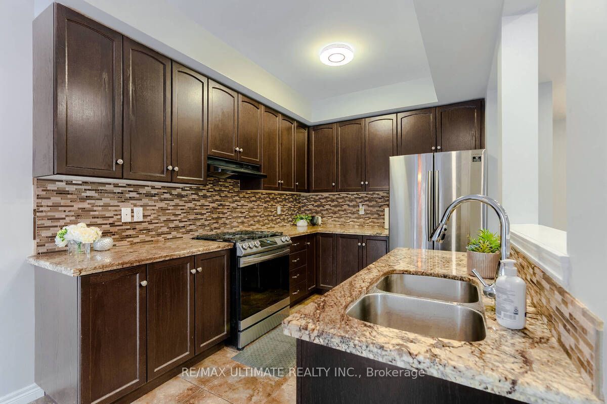 116 Echovalley Drive