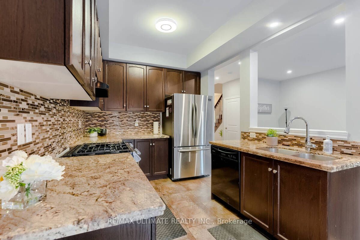 116 Echovalley Drive