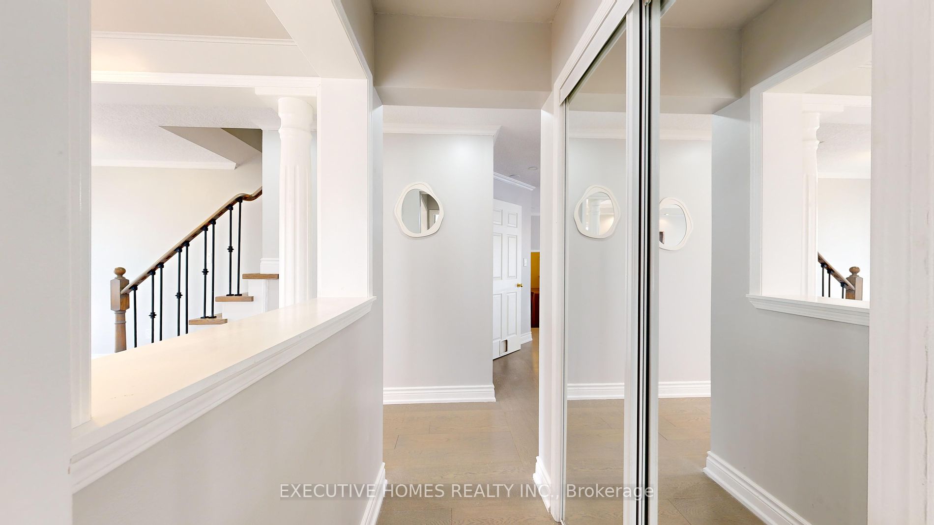 2 Mathews Court