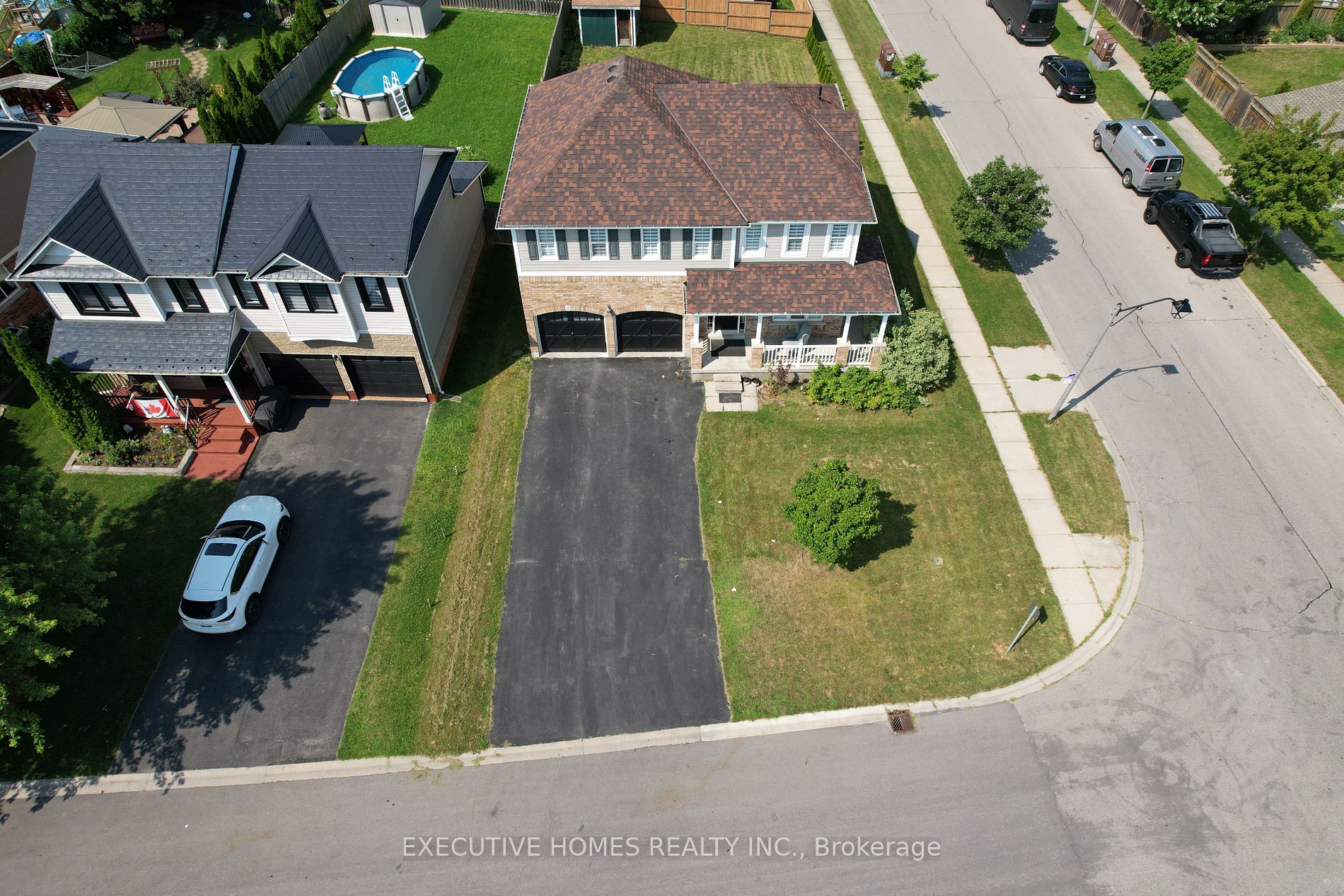 2 Mathews Court