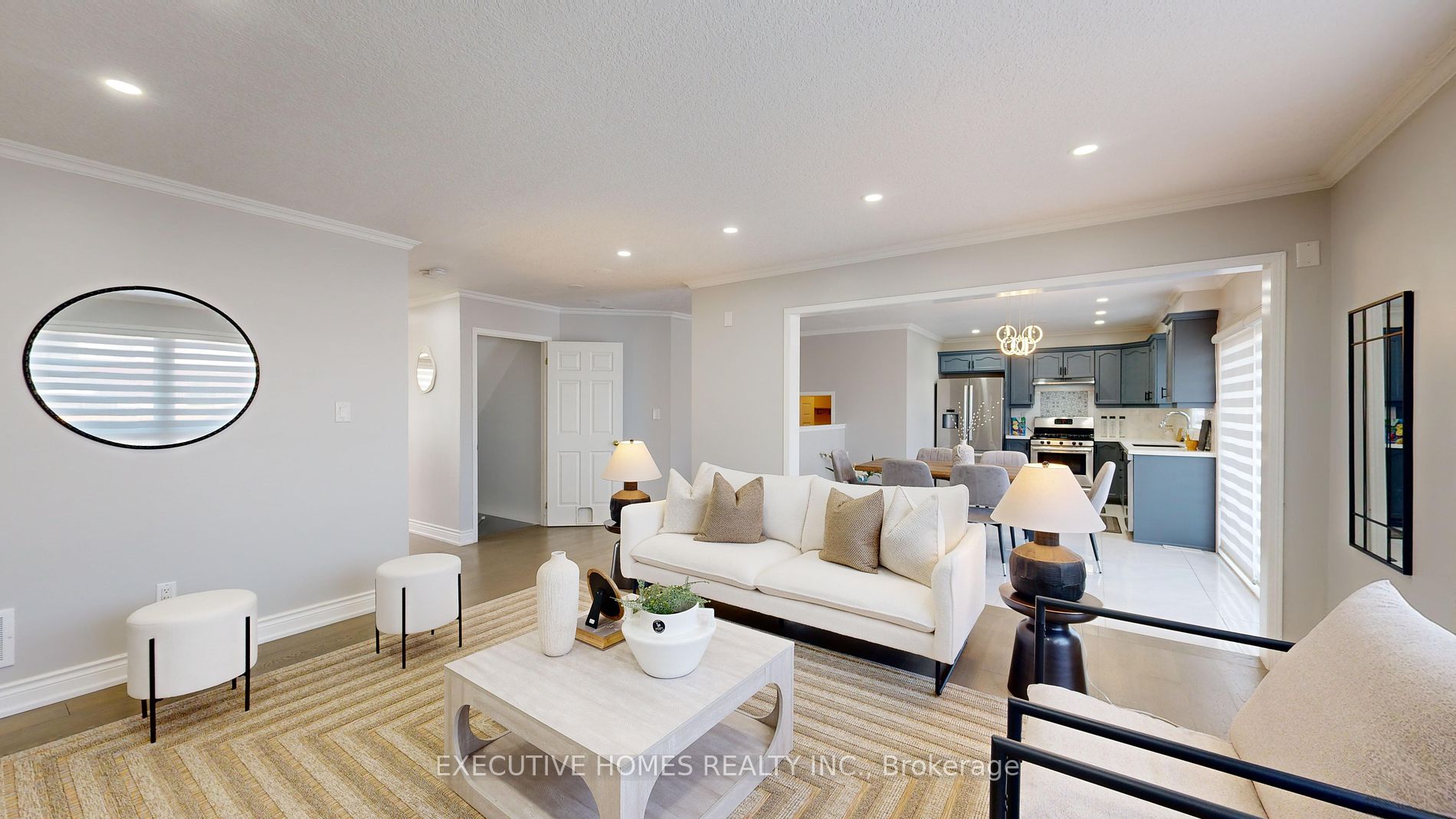 2 Mathews Court