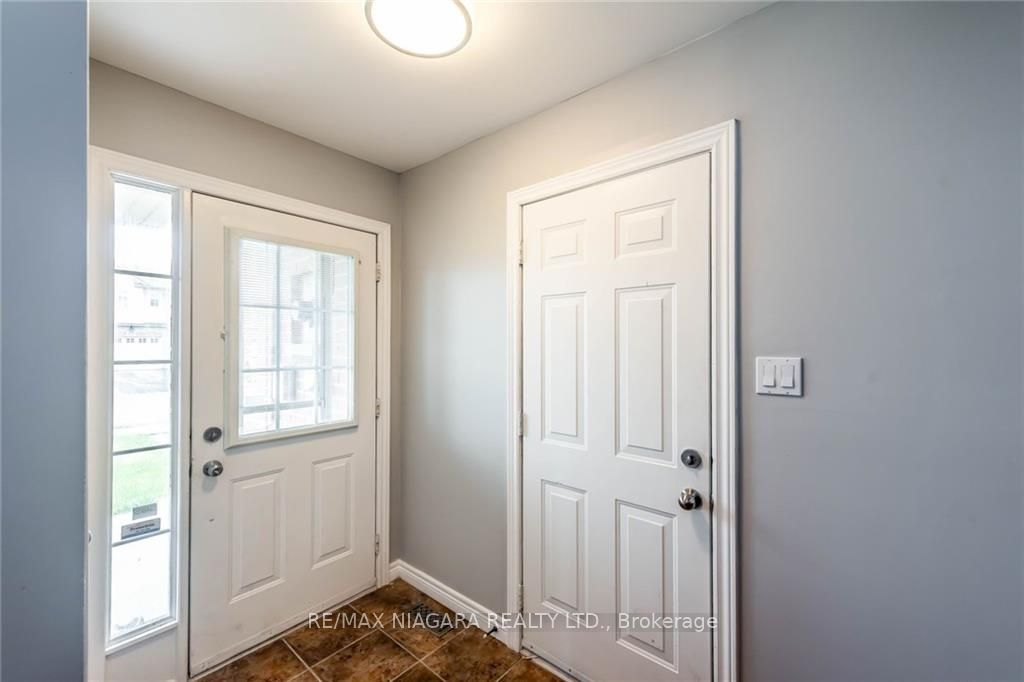 137 Whitefish Cres