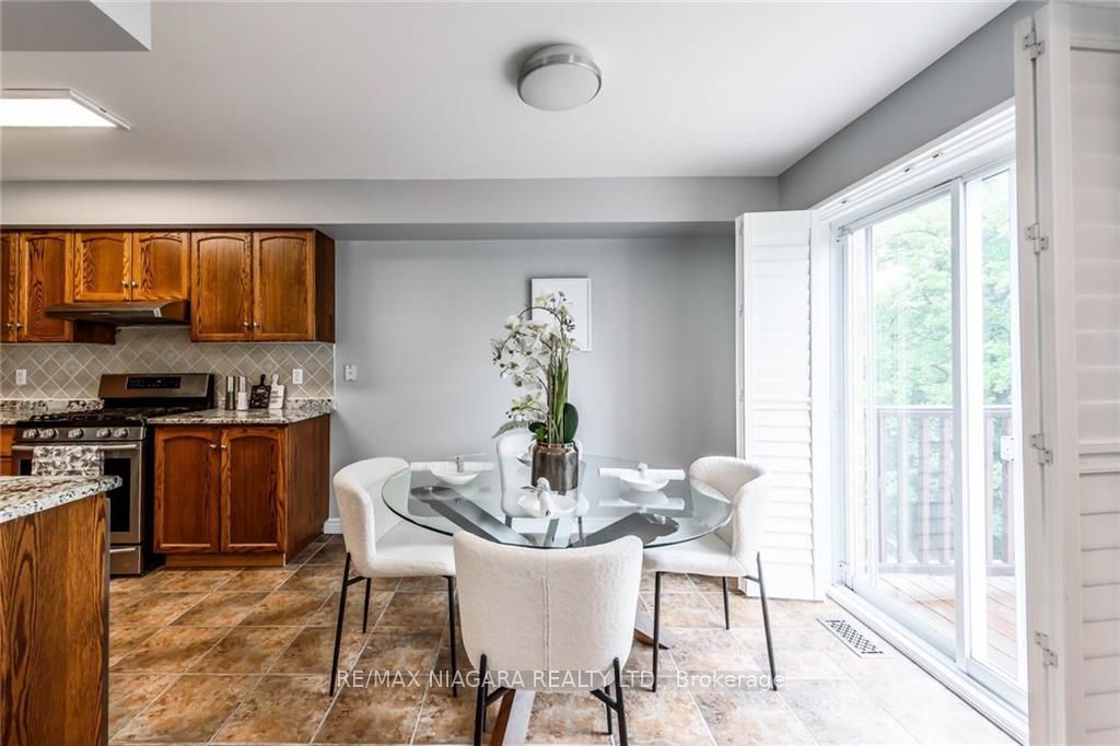 137 Whitefish Cres
