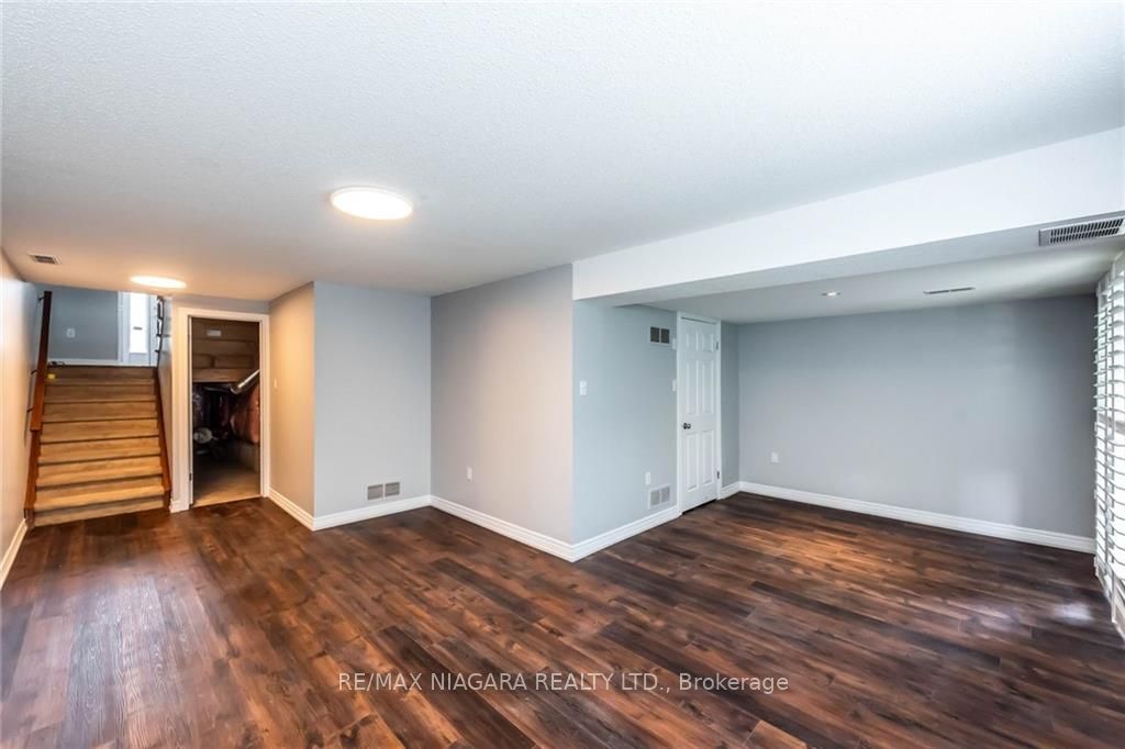 137 Whitefish Cres