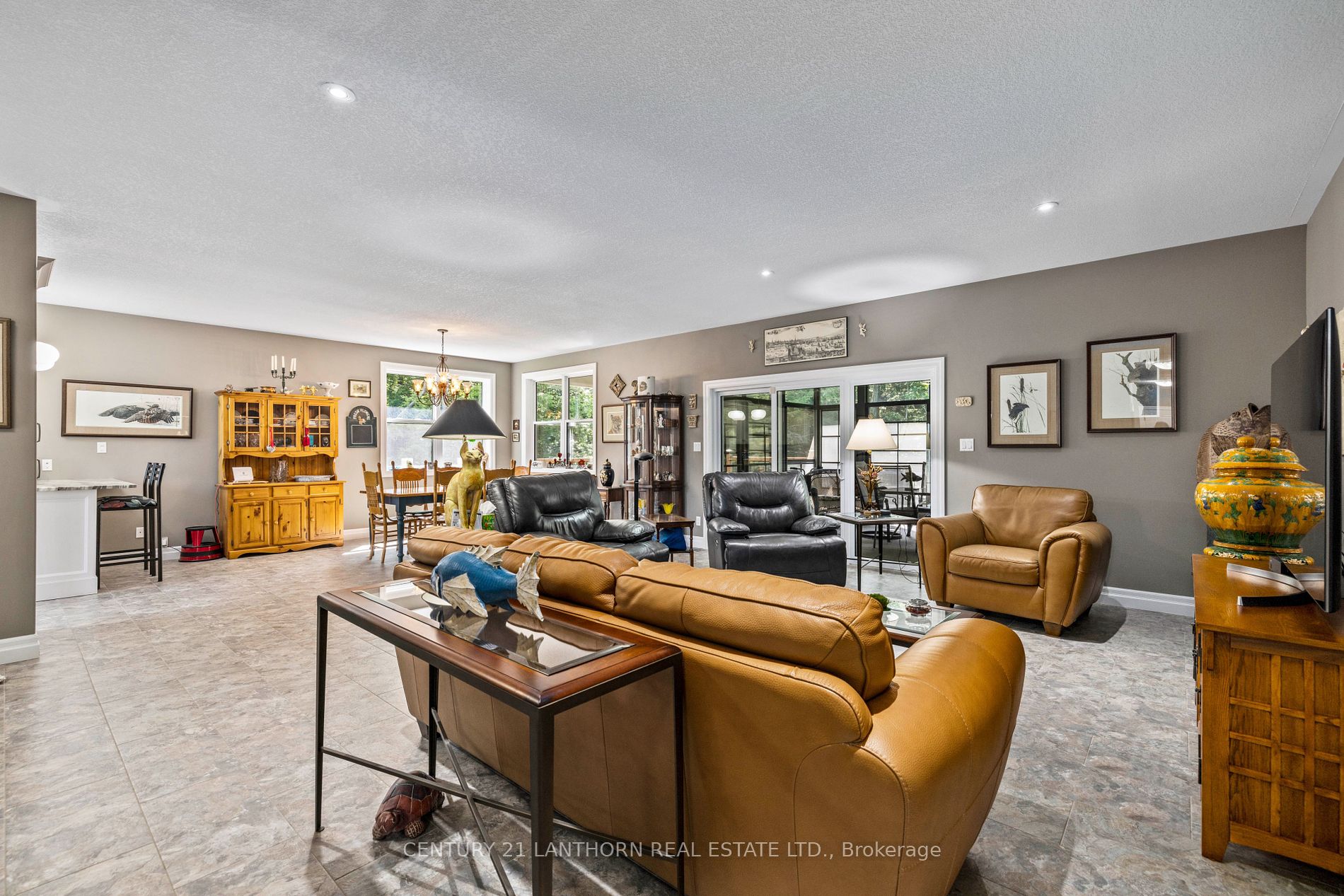 25 Powerline Road