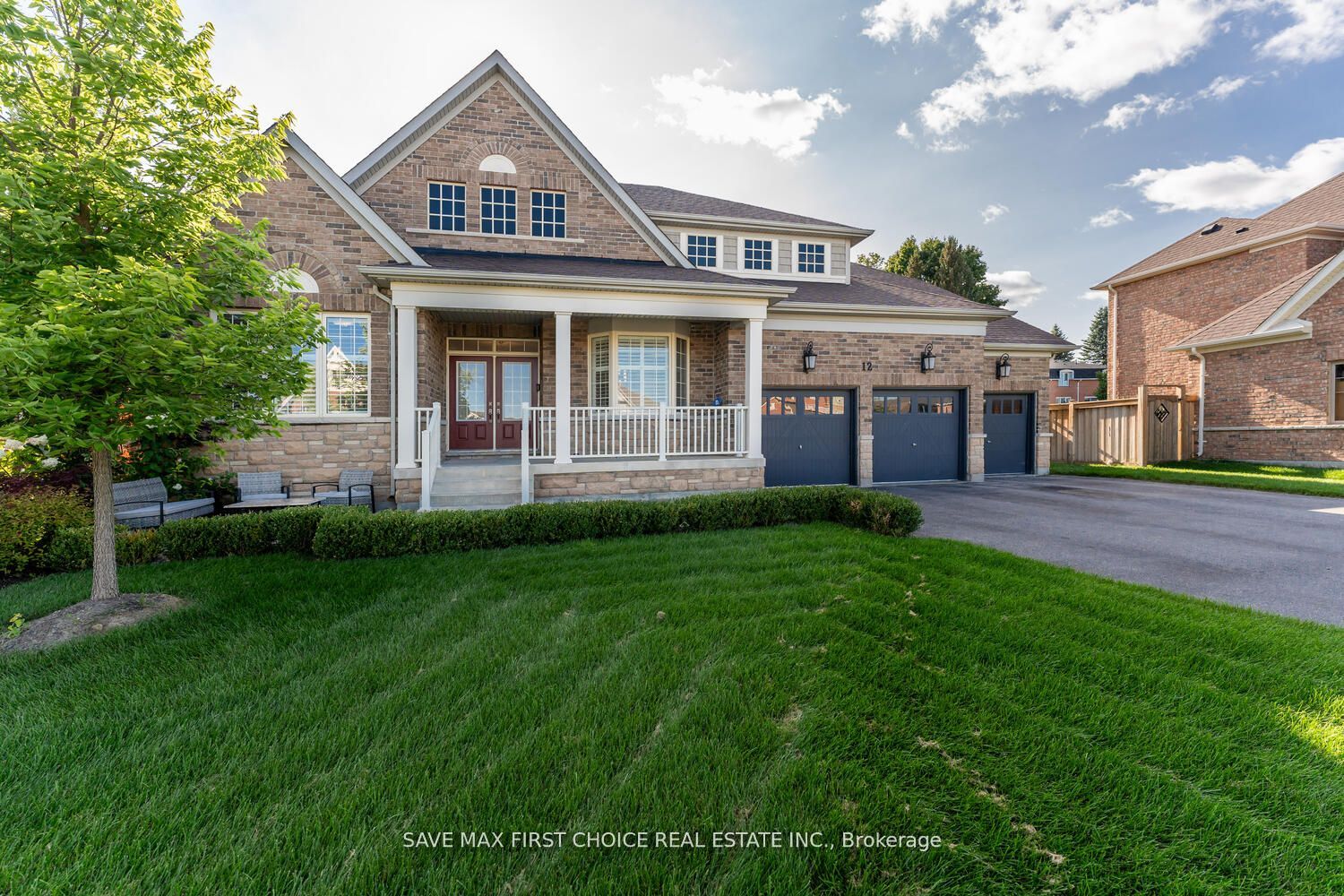 12 Anderson Avenue