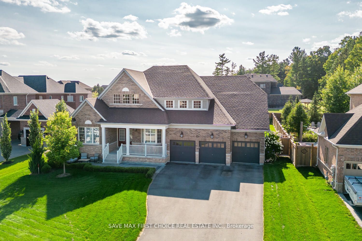 12 Anderson Avenue