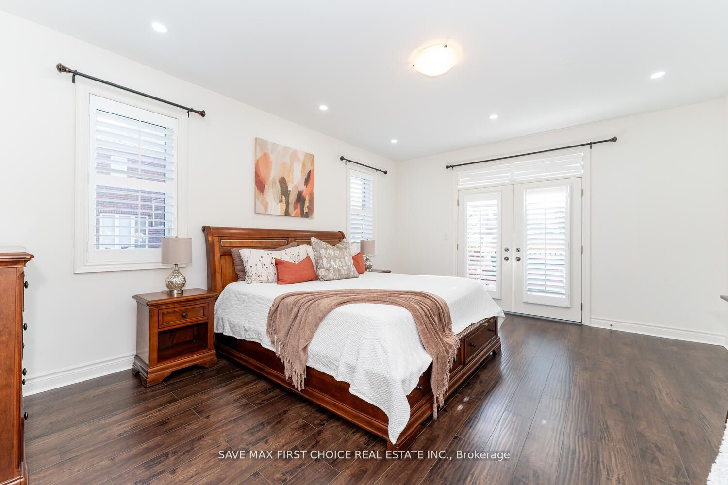 12 Anderson Avenue