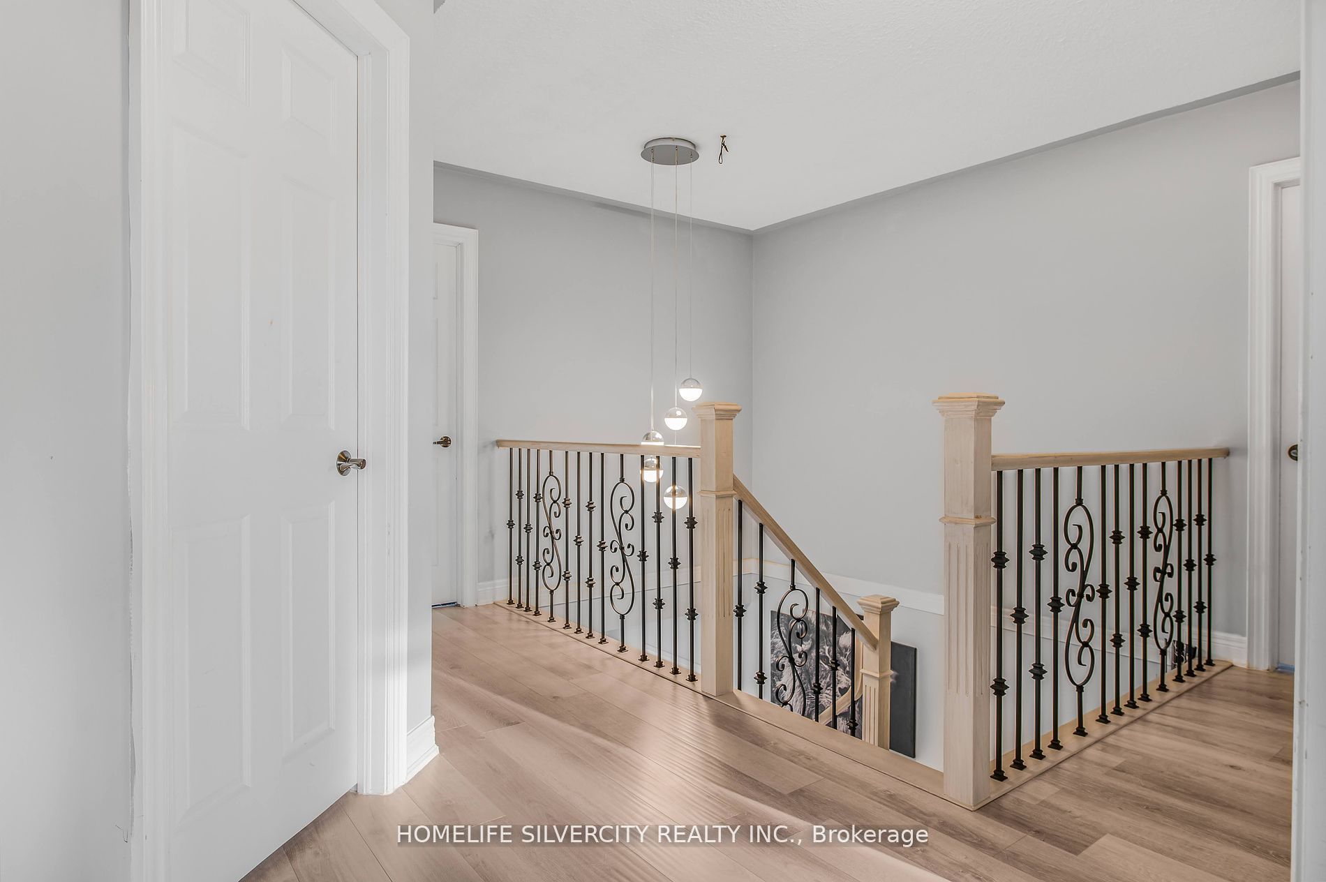 18 Leenders Lane