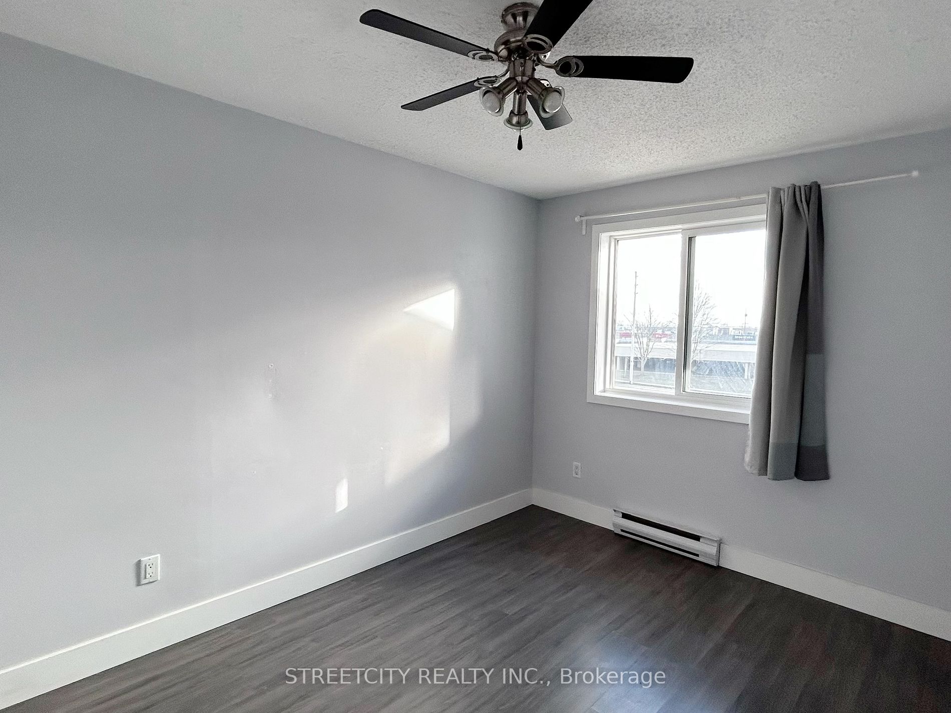 1096 Jalna Blvd, #119