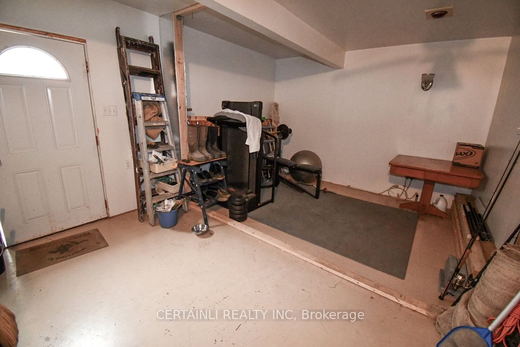 240 Greenwood Ave
