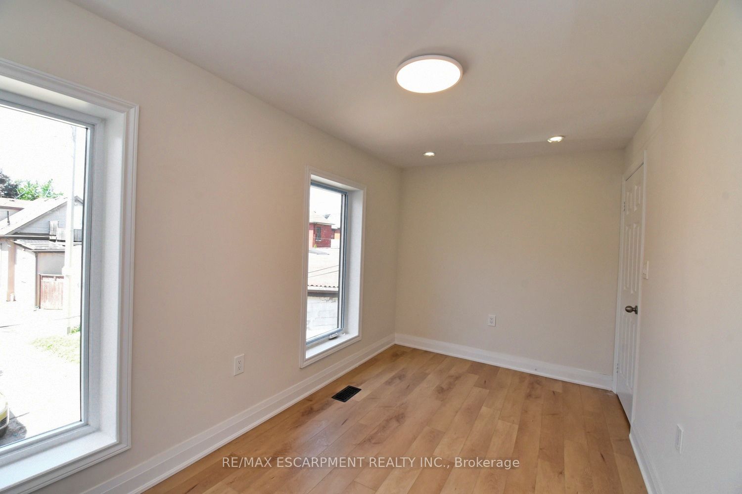 126 Evans Street