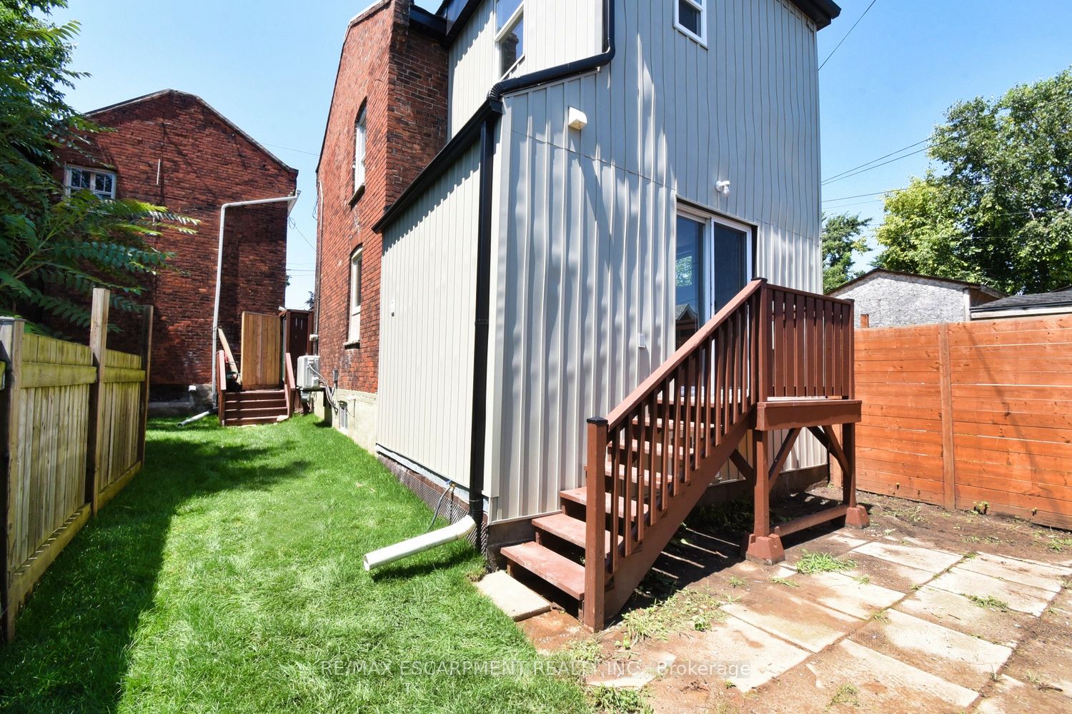 126 Evans Street