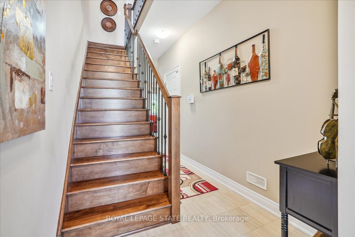 20 Waterview Lane