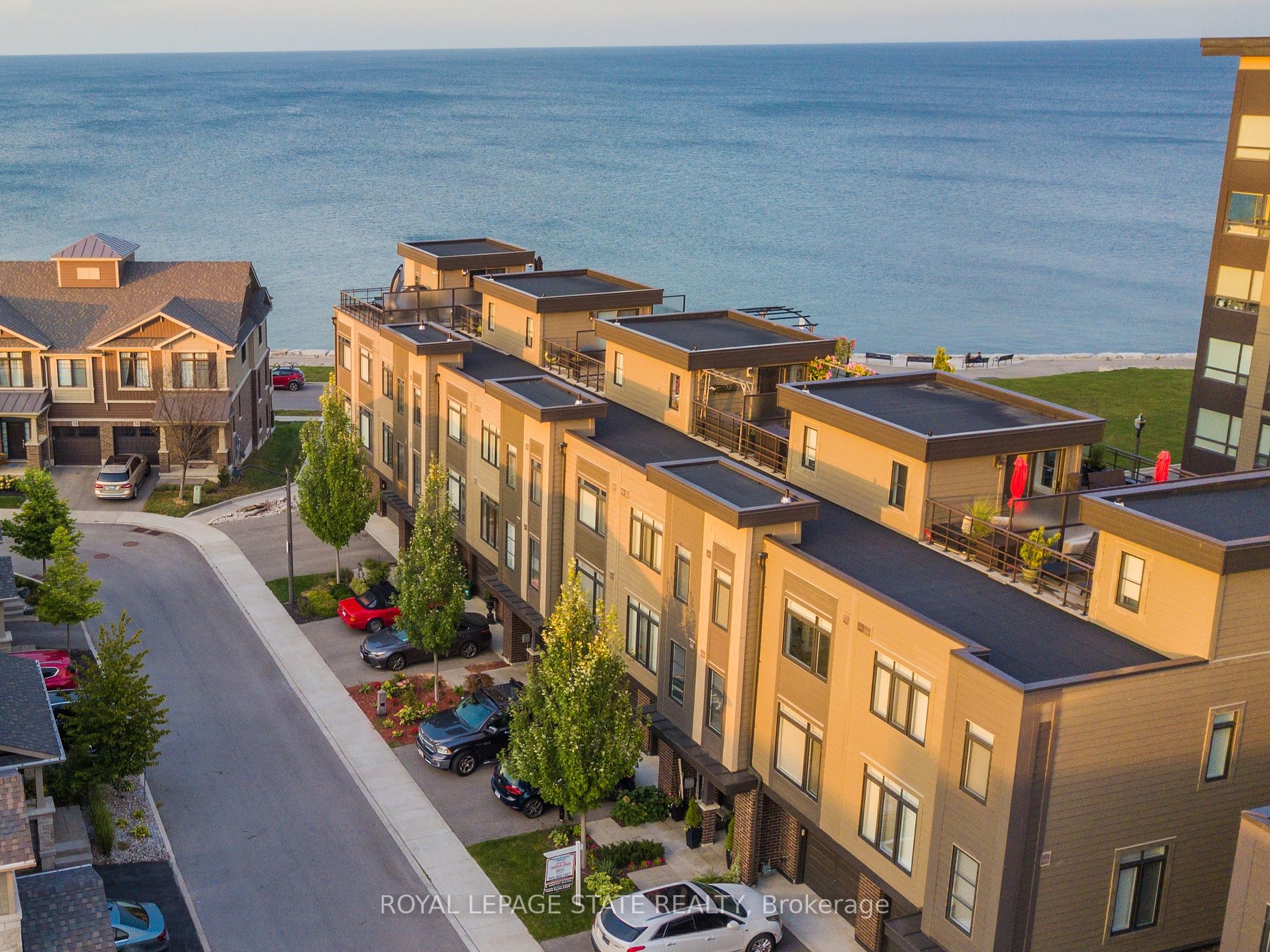 20 Waterview Lane
