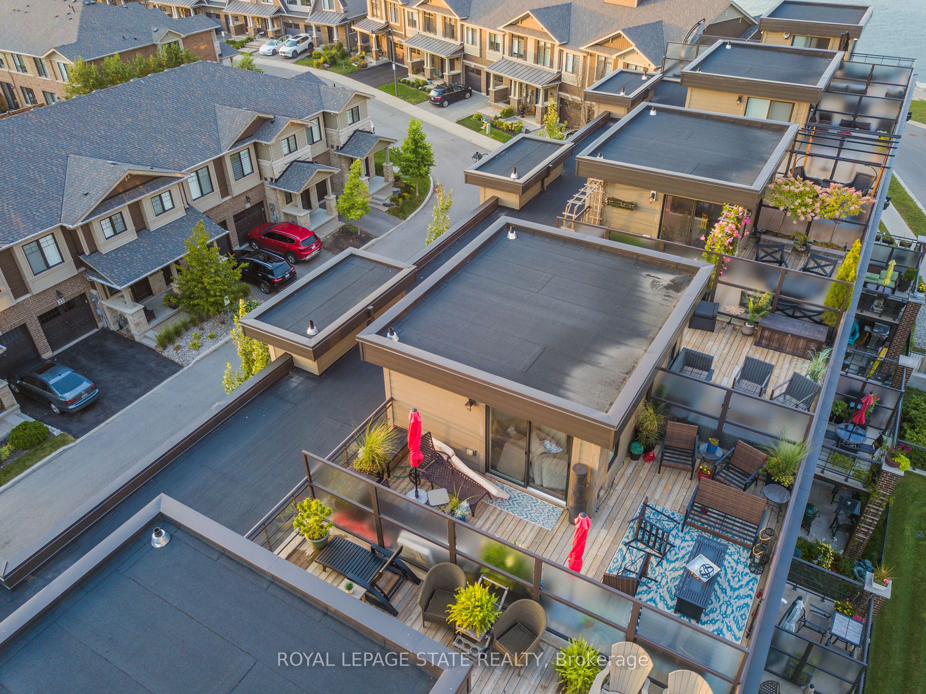 20 Waterview Lane
