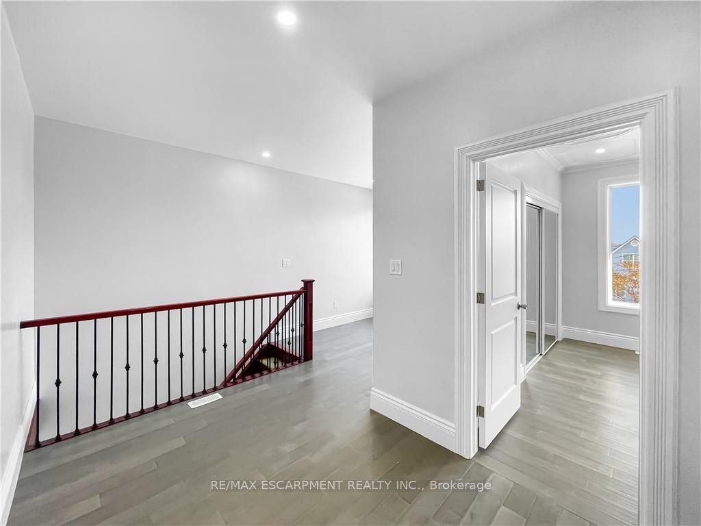 116 EAST 21st Street
