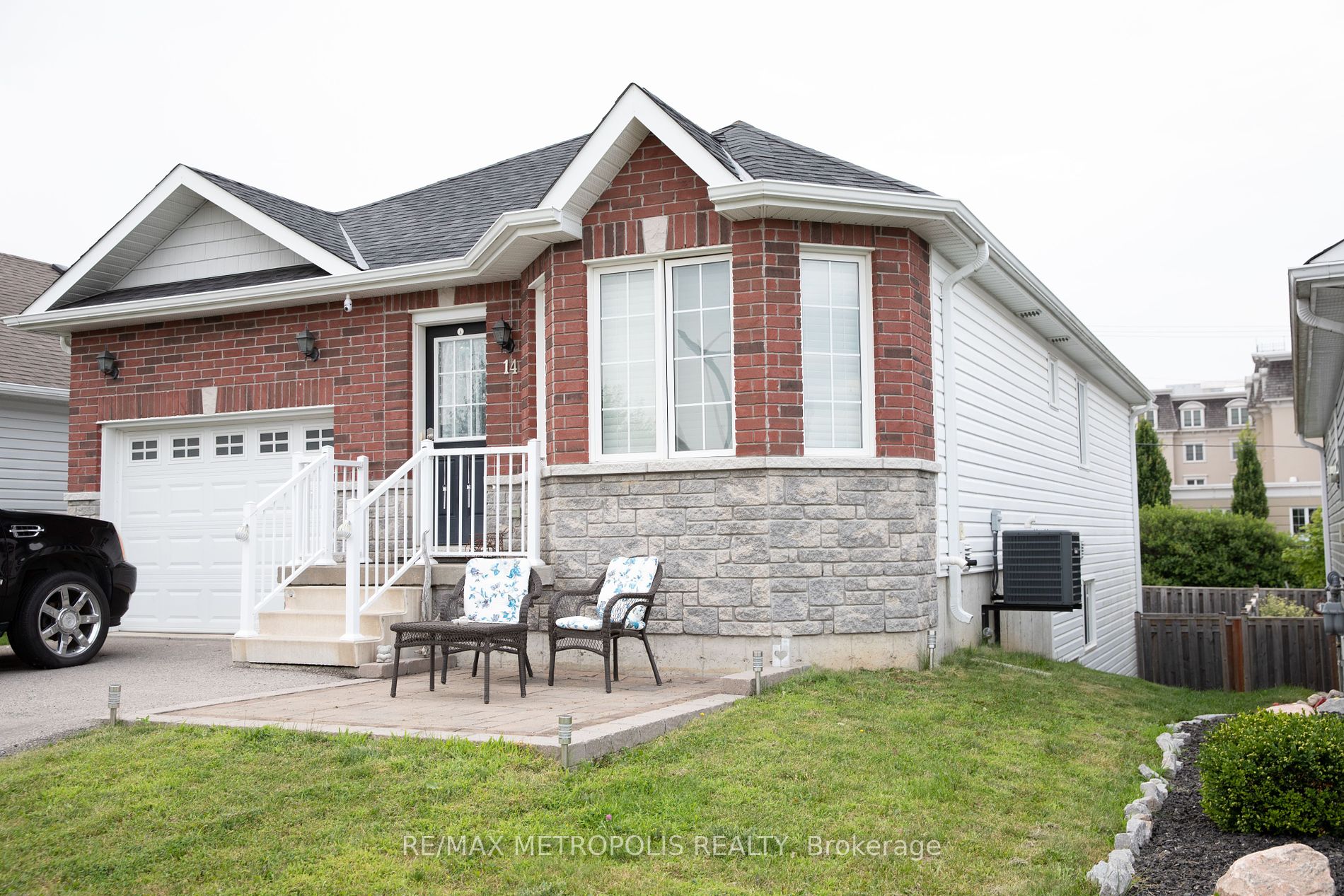 14 Lisbeth Crescent