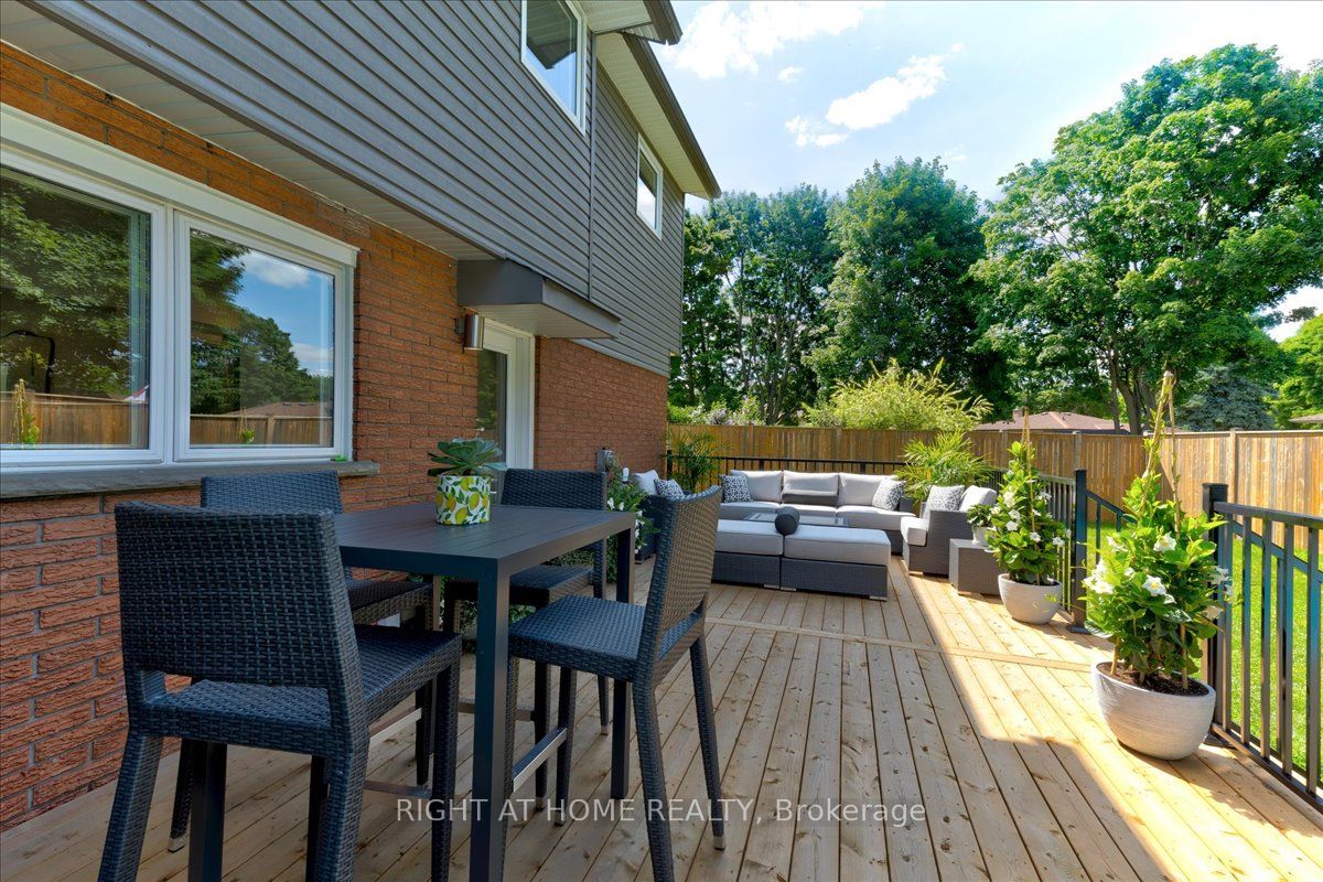 119 Charlotte Place