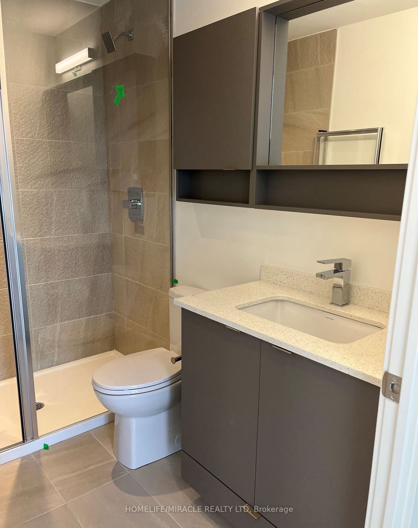 415 Main Street W, #320