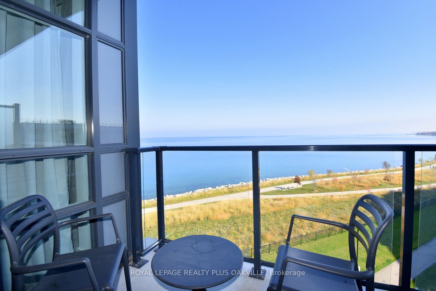 101 Shoreview Place #633