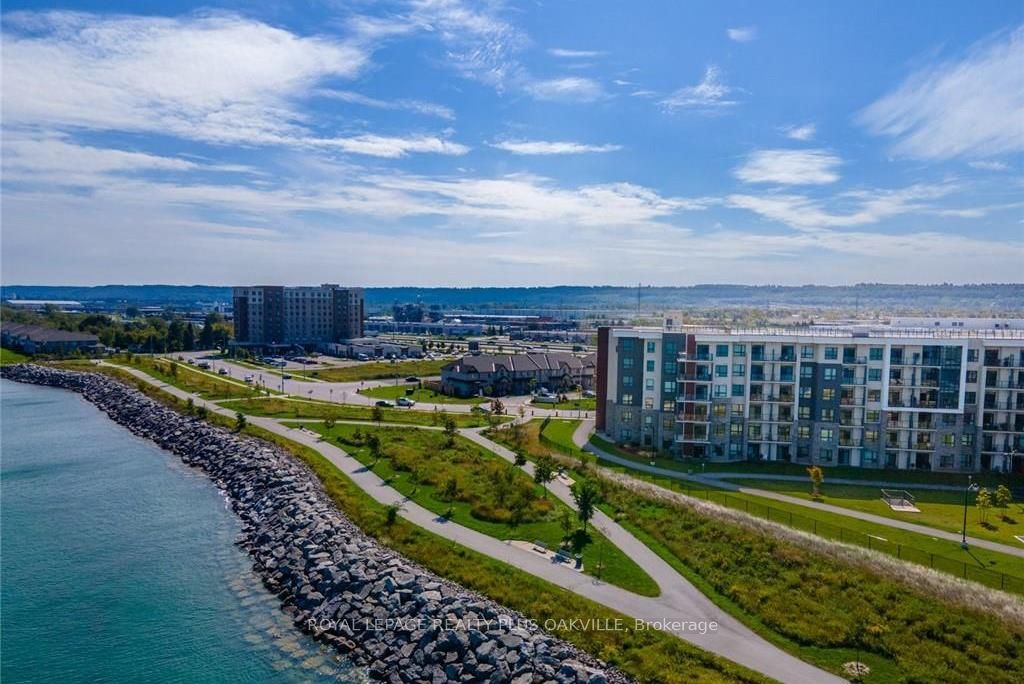 101 Shoreview Place #633