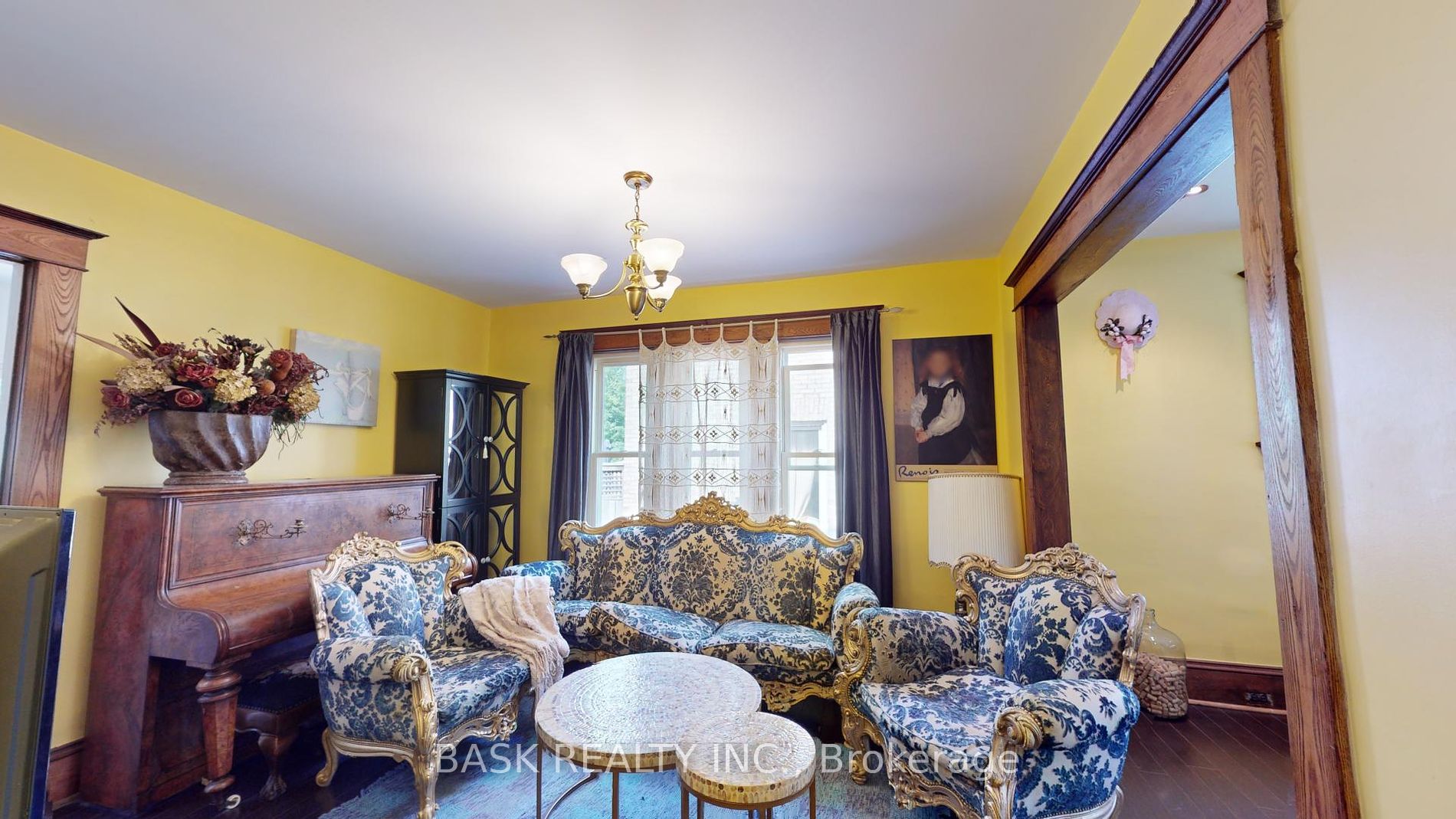 42 Shanley St