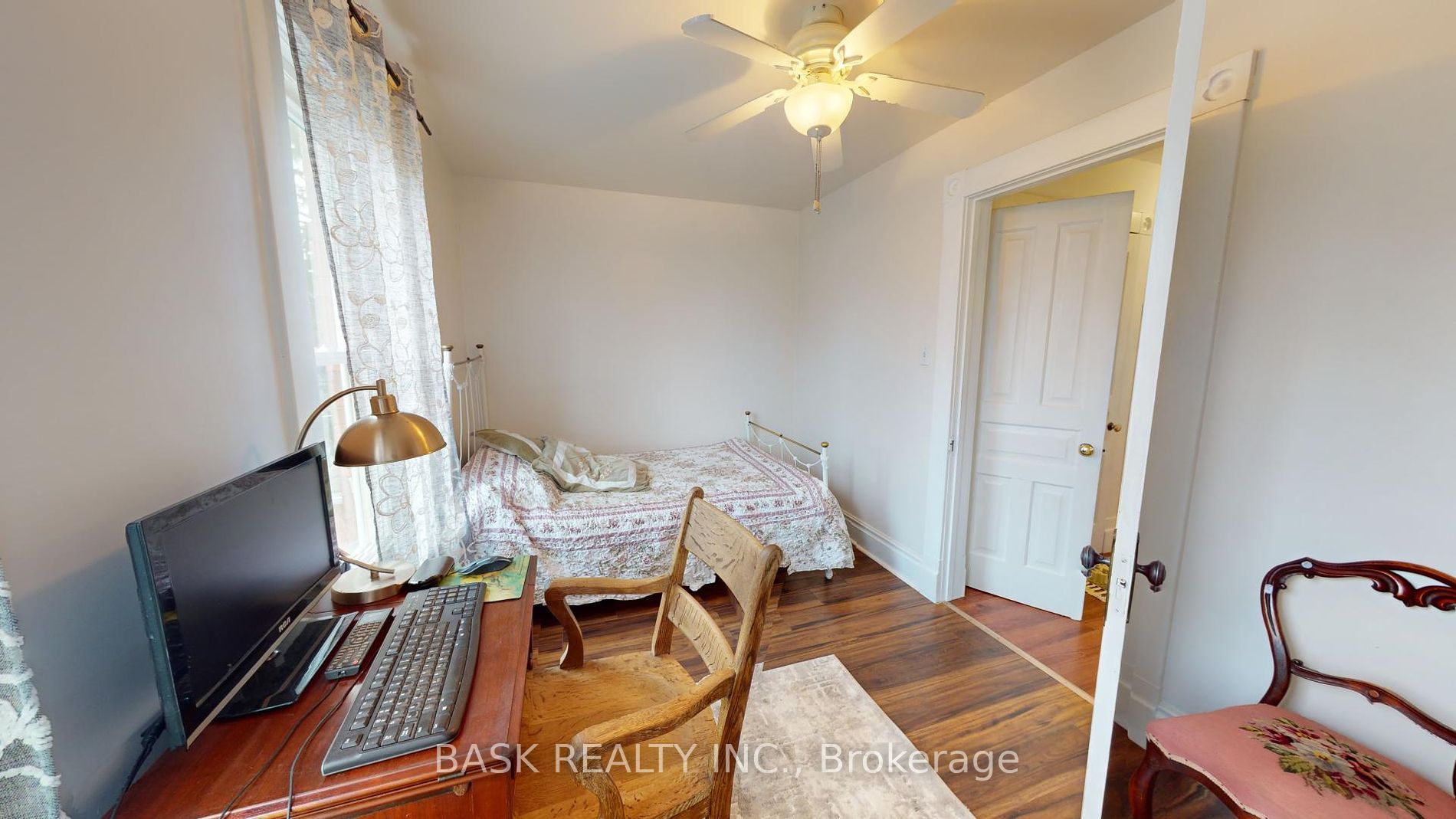 42 Shanley St