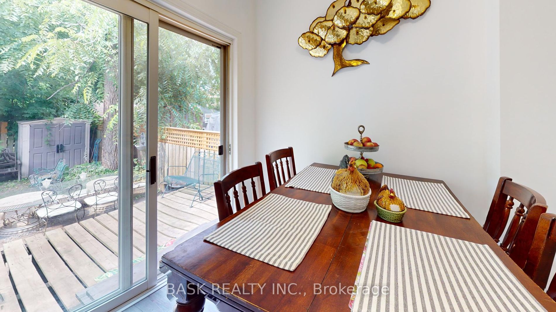 42 Shanley St