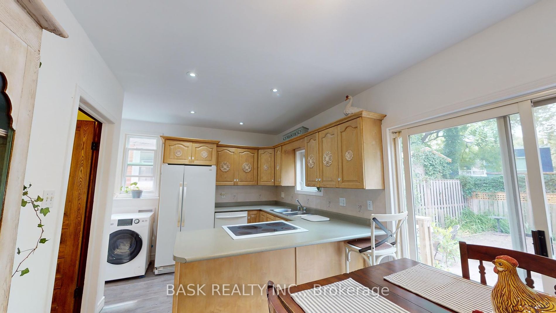 42 Shanley St