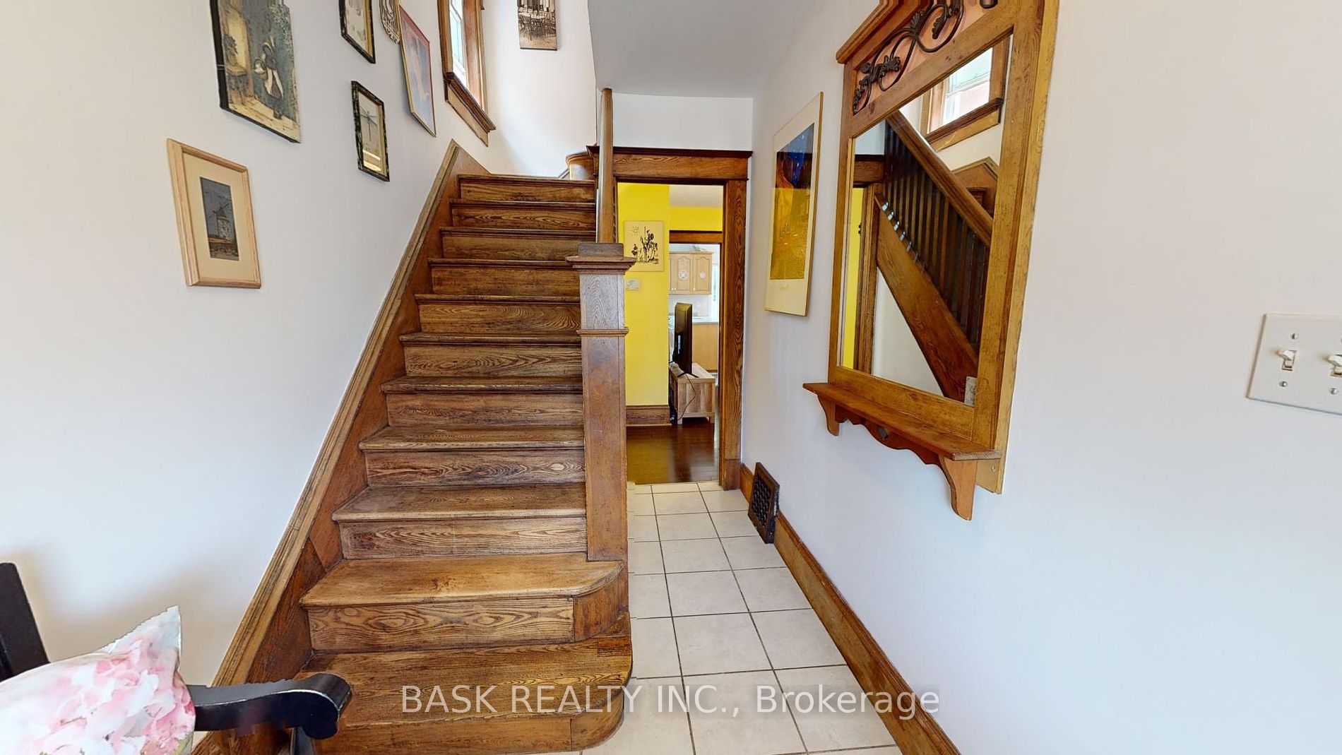 42 Shanley St