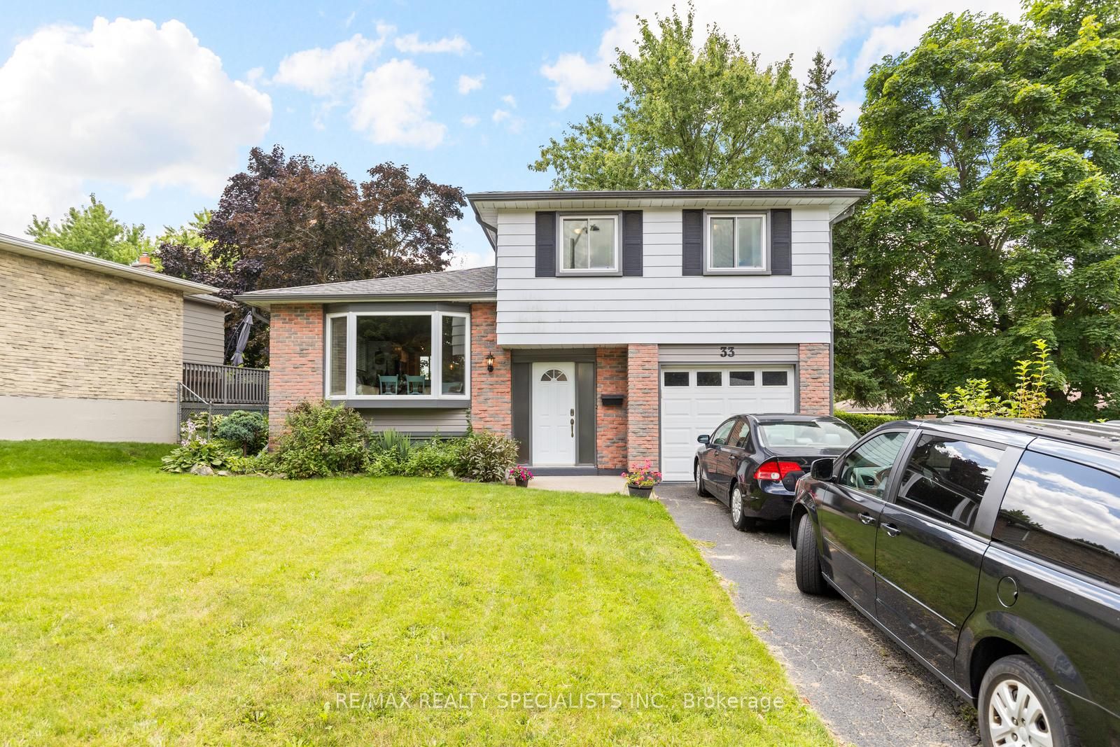 33 HILLCREST Ave