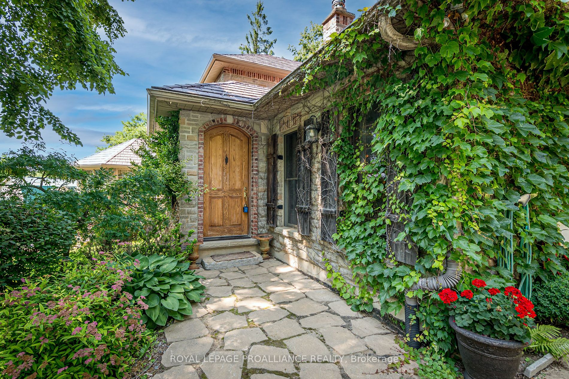 43 Frye Road