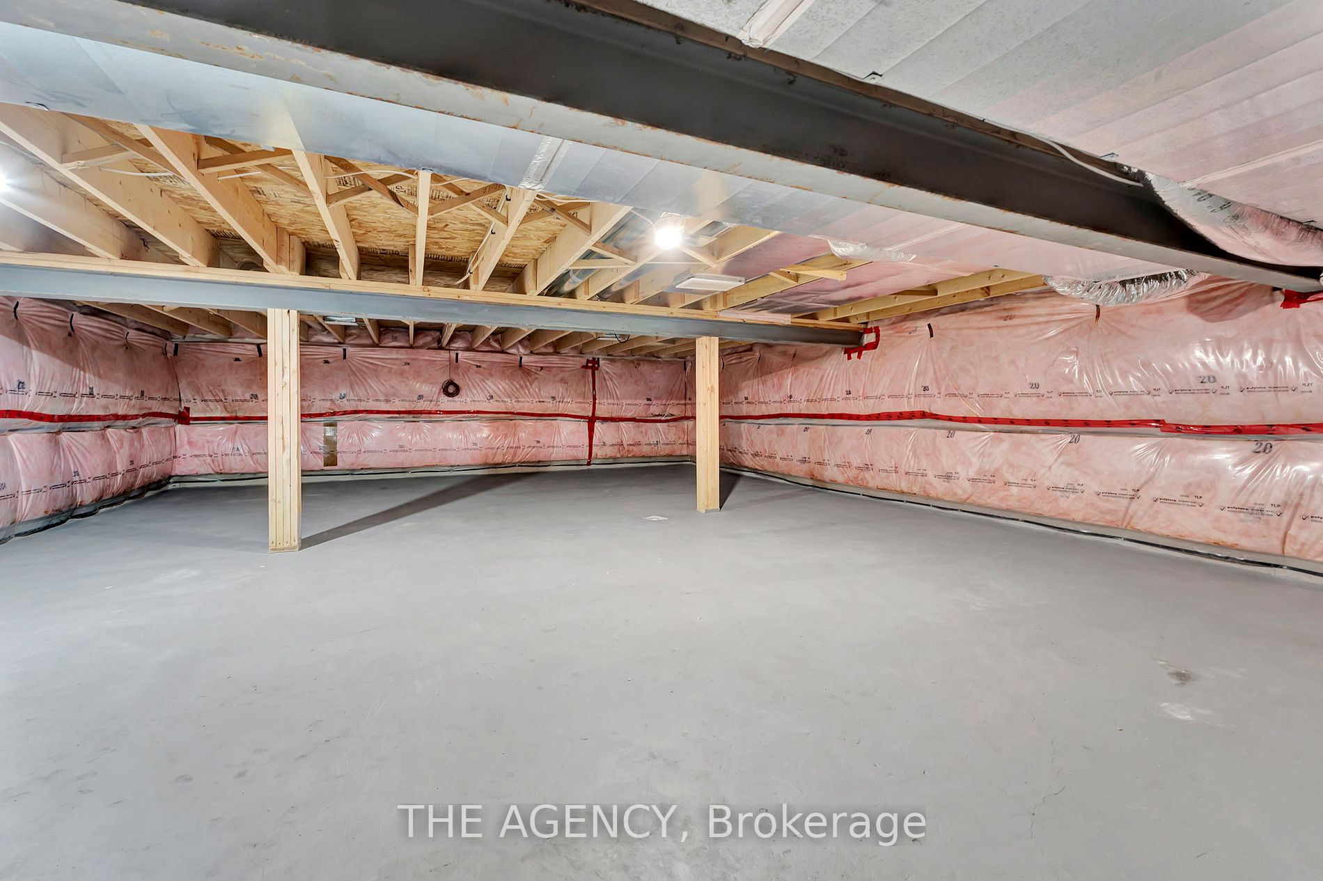 72 Balfour St