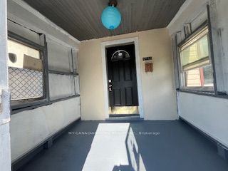 4548 Victoria Avenue