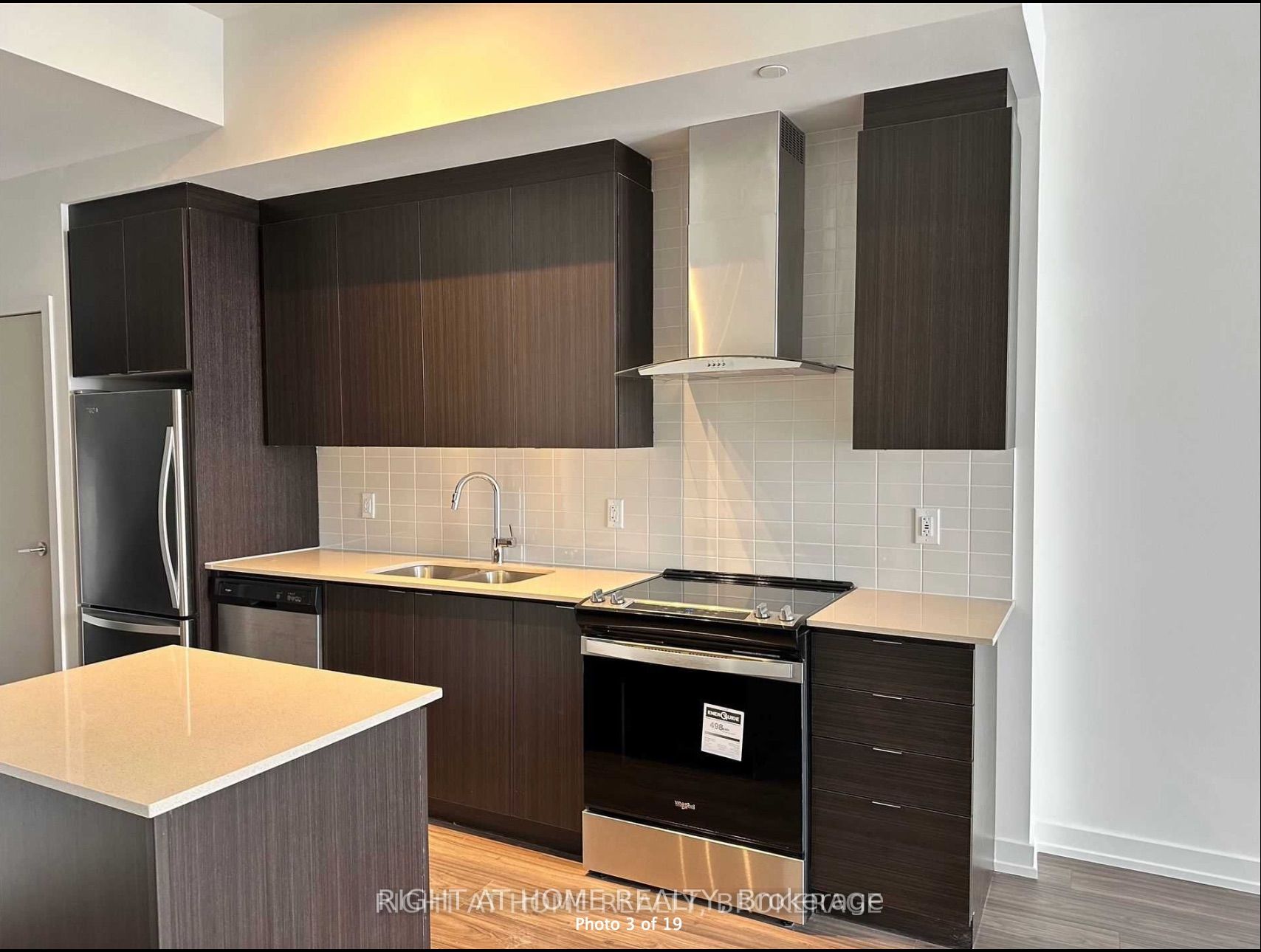 55 Duke Street W #415