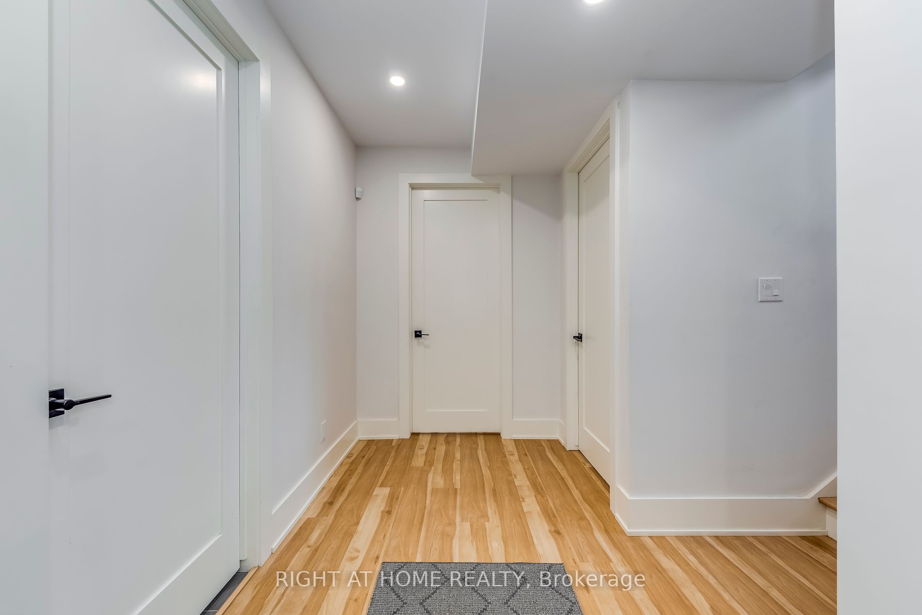146 7th Concession Rd E
