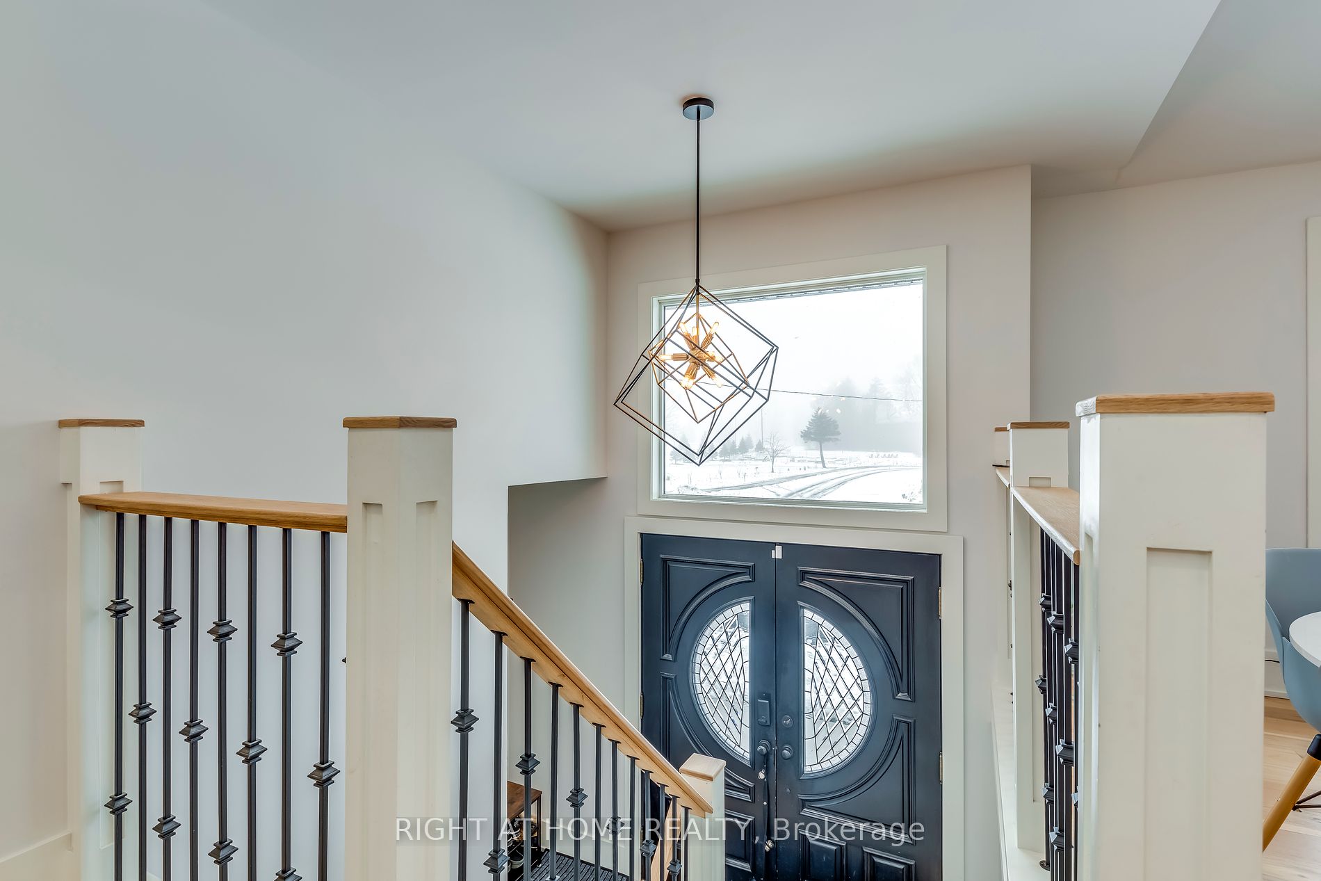 146 7th Concession Rd E