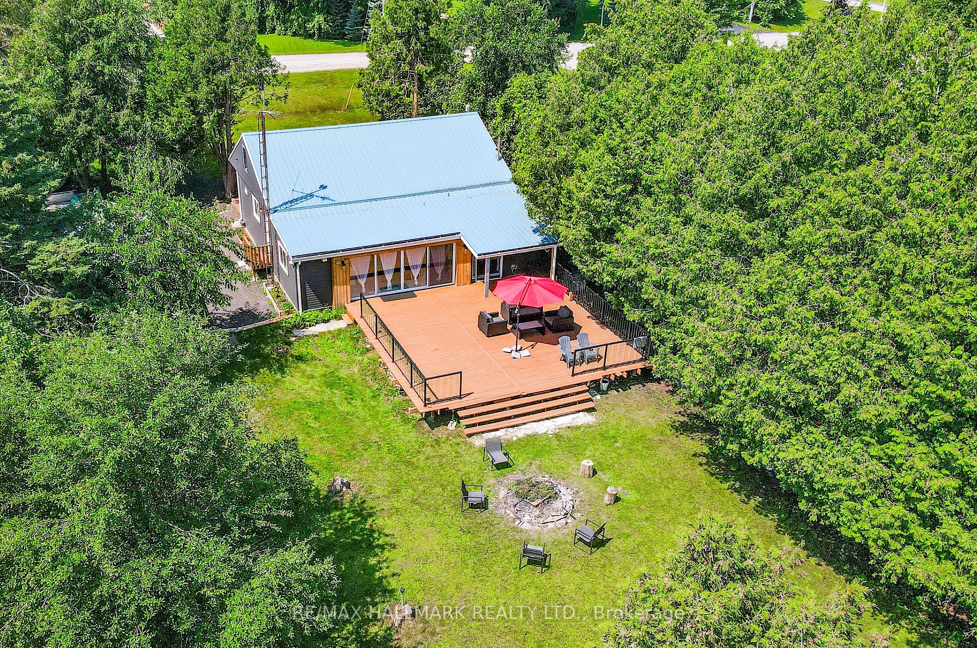 21 Shirley Anne Drive S