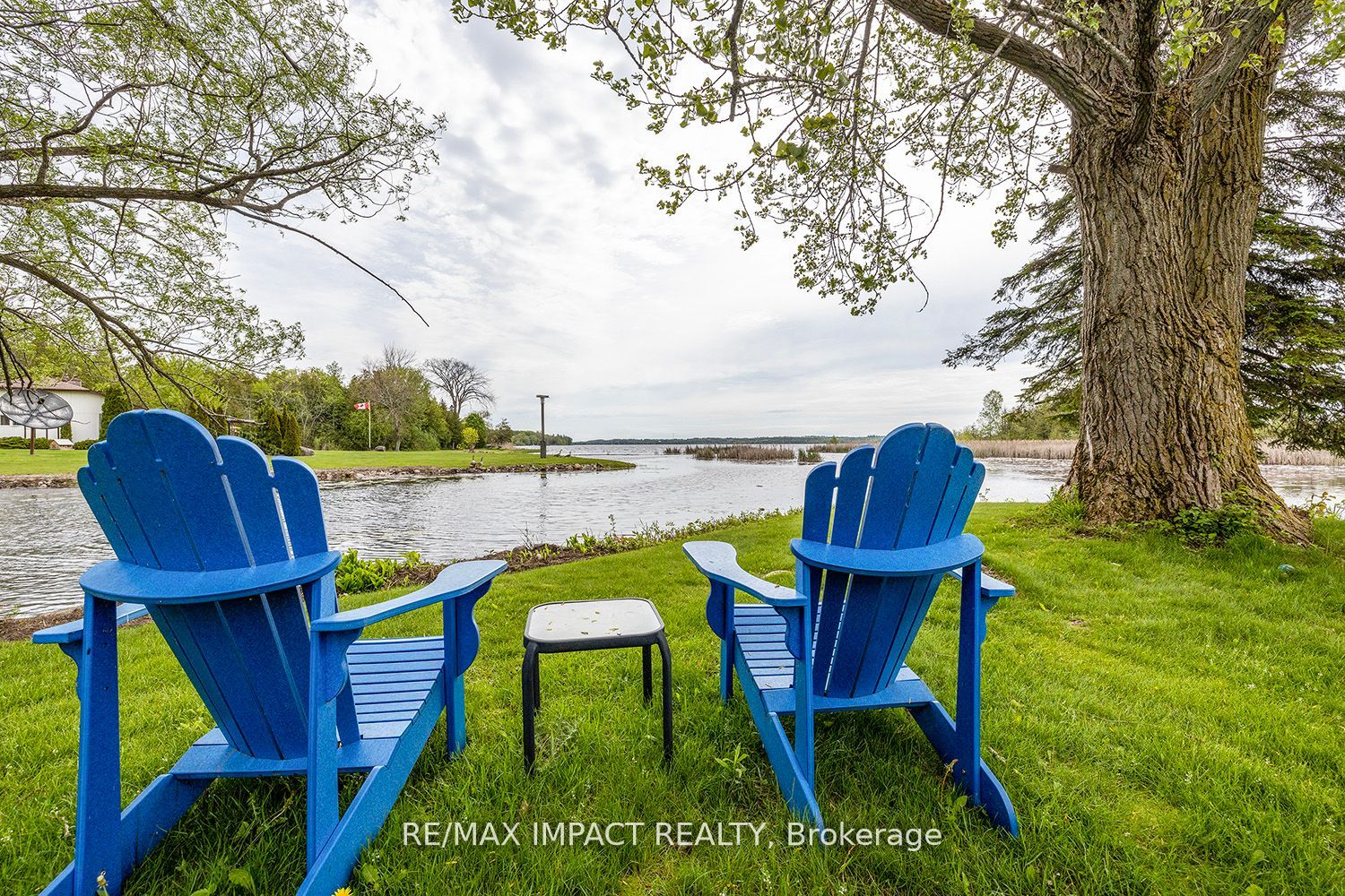 32 Totten Dr