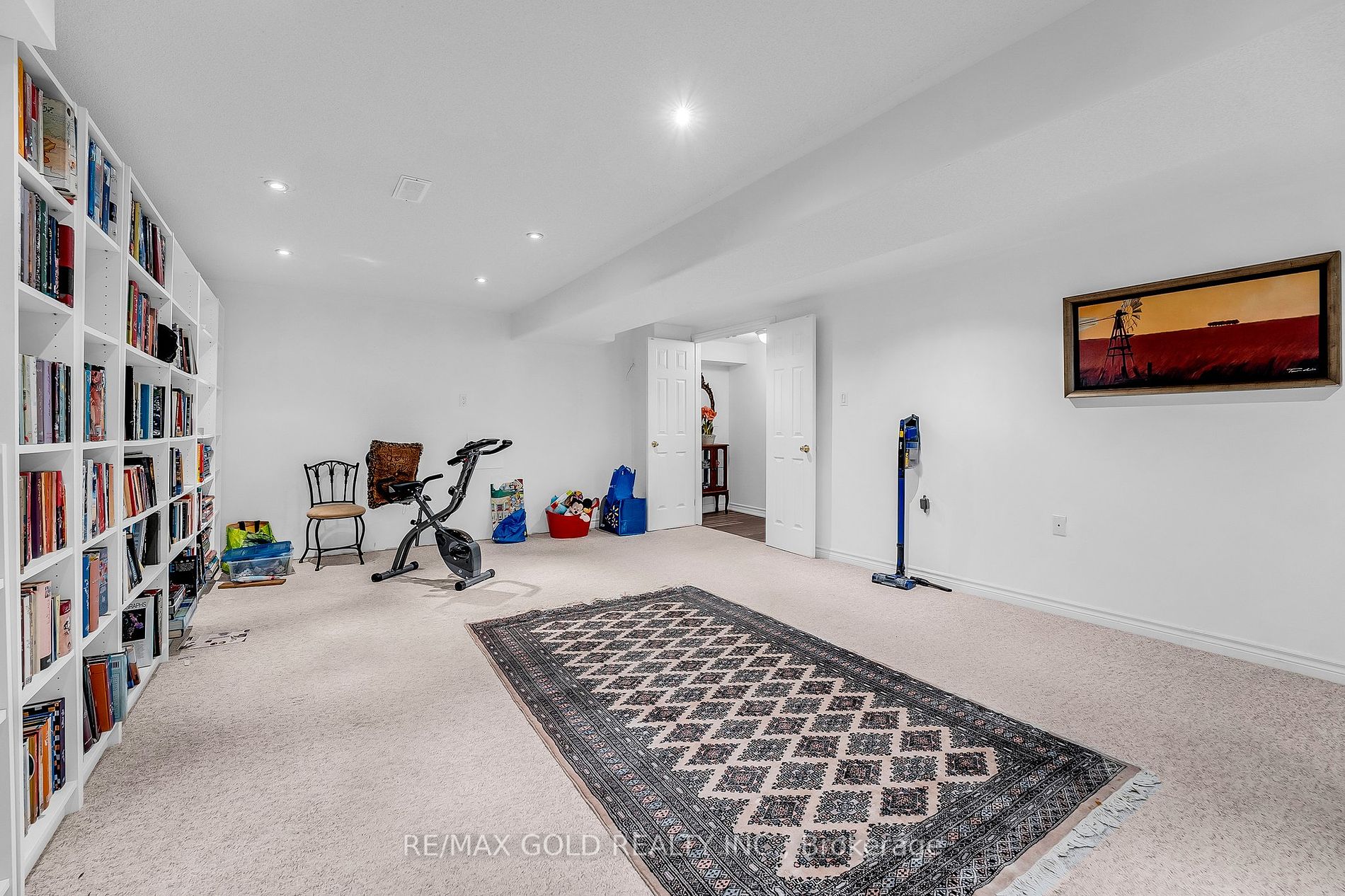 98 Southbrook Dr, #5
