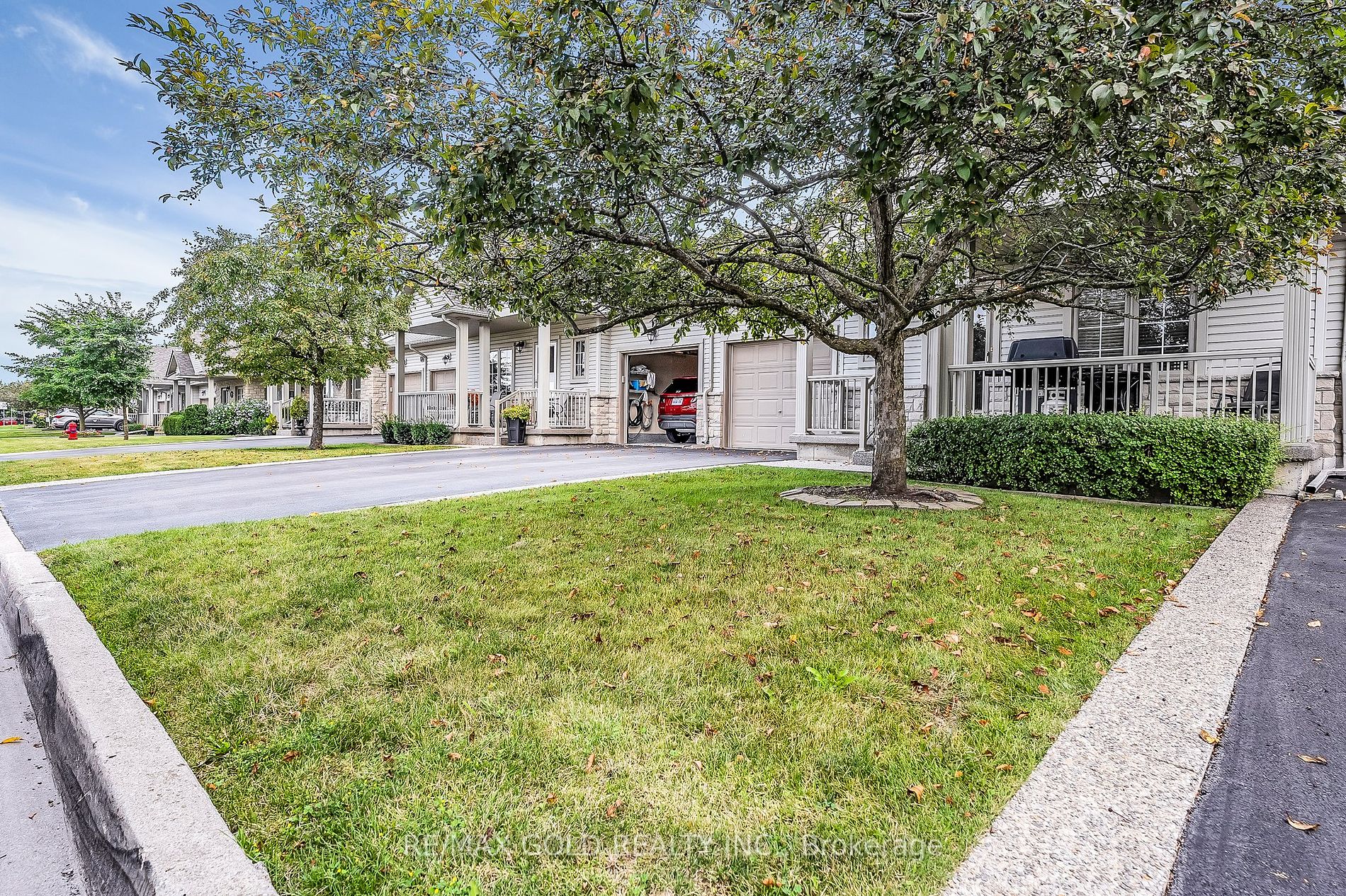 98 Southbrook Dr, #5